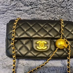 Crossbody bag